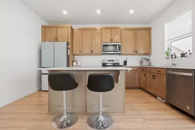 3697 N Eagle Meadow Dr, Eagle Mountain, UT 84005 - Photo 8