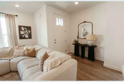 9763 N Ashgrove Ln, Highland, UT 84003 - Photo 8