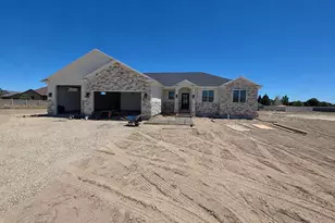 1239 S Hancock Cir, Price, UT 84501 - Photo 2