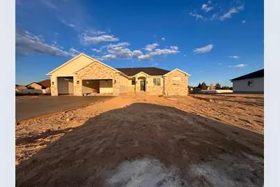 1239 S Hancock Cir, Price, UT 84501 - Photo 1