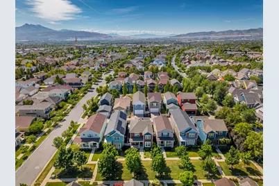 10818 S Tahoe Way W, South Jordan, UT 84009 - Photo 44