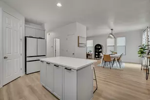 10818 S Tahoe Way W, South Jordan, UT 84009 - Photo 8