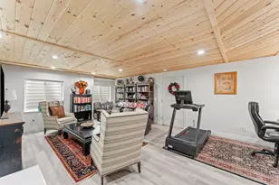 6454 W South Jordan Parkway, South Jordan, UT 84009 - Photo 20