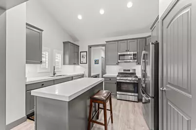 6454 W South Jordan Pkwy, South Jordan, UT 84009 - Photo 8