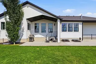 945 S 1700 W, Layton, UT 84041 - Photo 40
