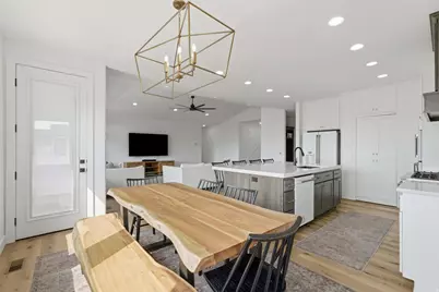945 S 1700 W, Layton, UT 84041 - Photo 10