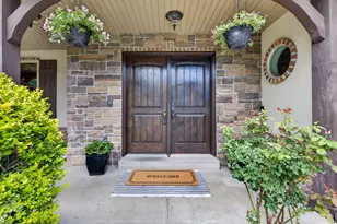 127 W Bordeaux Ln, Alpine, UT 84004 - Photo 2
