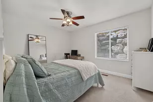 127 W Bordeaux Ln, Alpine, UT 84004 - Photo 42