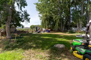 125 W 1500 S, Vernal, UT 84078 - Photo 24