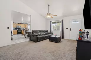2135 E White Pine Rd, Eagle Mountain, UT 84005 - Photo 4