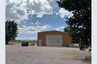 2865 N 3250 W, Sutherland, UT 84624 - Photo 4