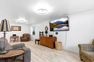 589 Quinn Ct, Ogden, UT 84404 - Photo 22