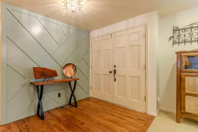 2518 W Carson Ln S, West Jordan, UT 84084 - Photo 8