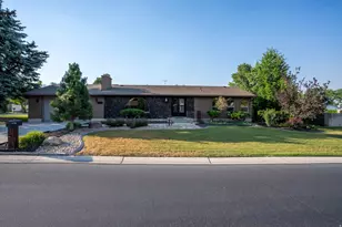 2518 W Carson Ln S, West Jordan, UT 84084 - Photo 46