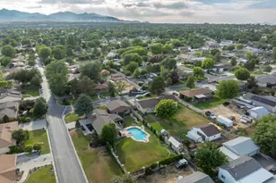 2518 W Carson Ln S, West Jordan, UT 84084 - Photo 40
