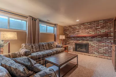 2518 W Carson Ln S, West Jordan, UT 84084 - Photo 22