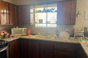 2785 W 7525 S, West Jordan, UT 84084 - Photo 4