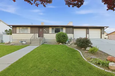 822 Pinewood Cir E, Price, UT 84501 - Photo 1