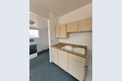 136 Geneva Dr, East Carbon, UT 84520 - Photo 10
