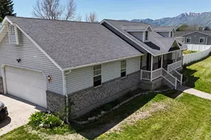 415 W 200 N, Hyrum, UT 84319 - Photo 4