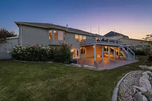 6142 N Schooner Ln, Stansbury Park, UT 84074 - Photo 38
