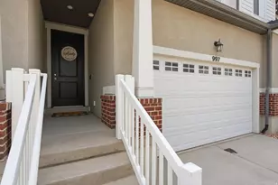 997 N Ledger Dr, Saratoga Springs, UT 84045 - Photo 2