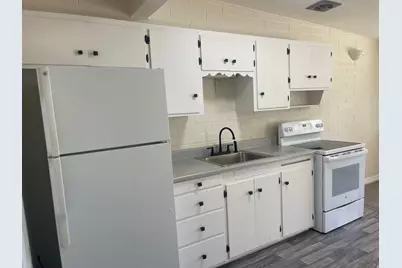 2055 E 3335 S #19, Salt Lake City, UT 84109 - Photo 2
