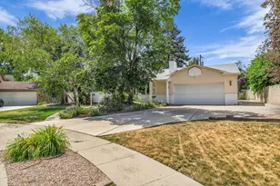 1700 E Calann Dr, Cottonwood Heights, UT 84121 - Photo 34