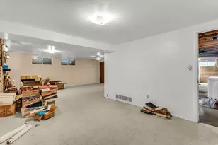 1700 E Calann Dr, Cottonwood Heights, UT 84121 - Photo 24