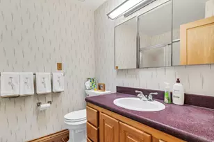 1700 E Calann Dr, Cottonwood Heights, UT 84121 - Photo 10