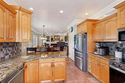 1911 W Grassy Knoll Ct, Riverton, UT 84065 - Photo 10