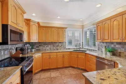 1911 W Grassy Knoll Ct, Riverton, UT 84065 - Photo 8