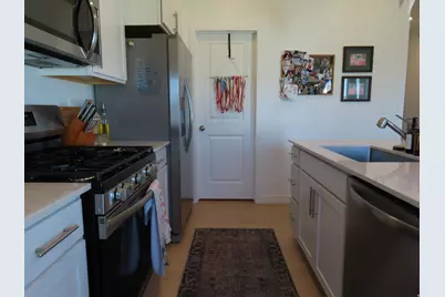 63 E Portico Ln N, Saratoga Springs, UT 84045 - Photo 6