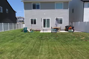 63 E Portico Ln N, Saratoga Springs, UT 84045 - Photo 2