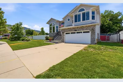 621 Willow Bend Dr W, Centerville, UT 84014 - Photo 48