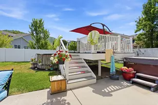 621 Willow Bend Dr W, Centerville, UT 84014 - Photo 54