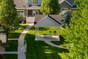 124 E Mahogany View Ct, Draper, UT 84020 - Photo 20