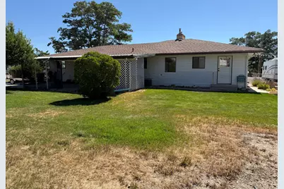 120 S 300 W, Orangeville, UT 84537 - Photo 22