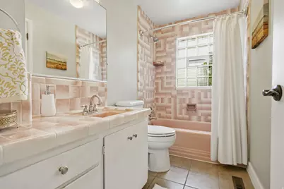 497 E Main St, Hyrum, UT 84319 - Photo 18
