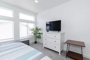 568 Blue Lk St, Garden City, UT 84028 - Photo 22
