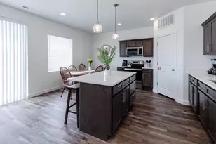 568 Blue Lk St, Garden City, UT 84028 - Photo 6