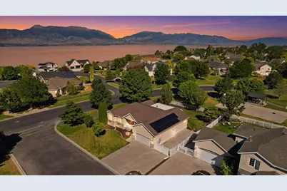 103 E Settler Rd, Saratoga Springs, UT 84045 - Photo 2