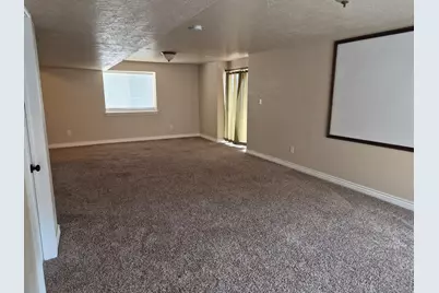 4028 S Sunrise Dr, Saratoga Springs, UT 84045 - Photo 18