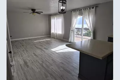 4028 S Sunrise Dr, Saratoga Springs, UT 84045 - Photo 8