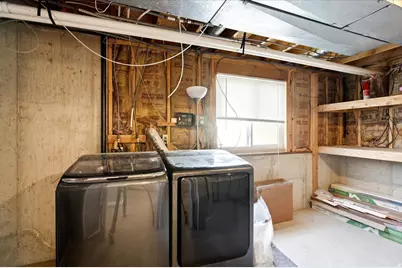 649 N 1360 W, Clinton, UT 84015 - Photo 24