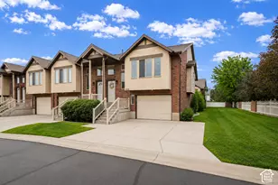 204 W Lyman Ln, Bountiful, UT 84010 - Photo 2