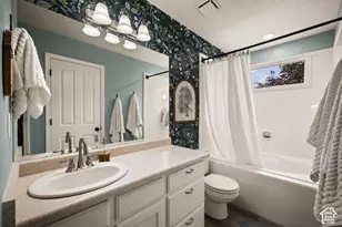 204 W Lyman Ln, Bountiful, UT 84010 - Photo 12