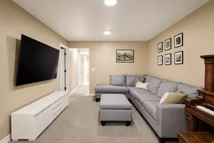 204 W Lyman Ln, Bountiful, UT 84010 - Photo 18
