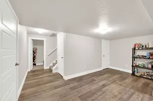 10651 S Poppy Meadow Ln, South Jordan, UT 84009 - Photo 26