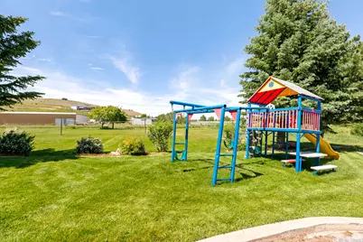 40 N Christa Cir, Garden City, UT 84028 - Photo 24